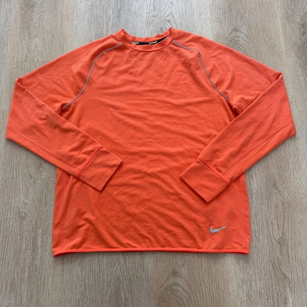 Nike Dri-FIT Sprint Long Sleeve Crew Running Shirt Mens Large Orange Thumbhole
